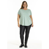 Basis T-shirt "Gitte" fra Gozzip - Green