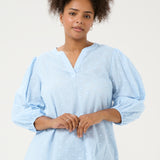 KCJOLANA Bluse i 100% bomuld - Lyseblå