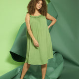 Crepet viskose stropkjole "Luna" - Grøn