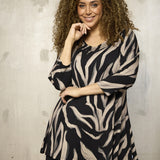 Tunka i den tunge viskose vi elsker "Zh-Saia" - Sand