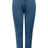 Blød og lækker buks i støvet blå