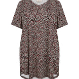 Tunka/lang T-shirt "Lia" - Rød